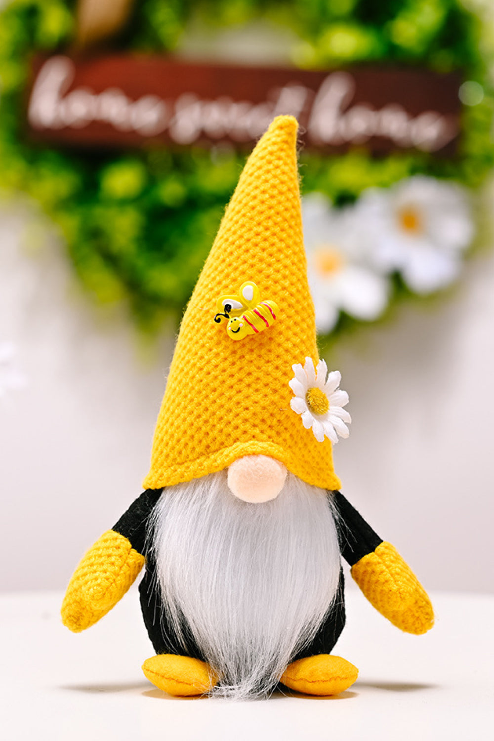 GNOMES—“choose from two options, (1PC)—Bee and Flower Fun Gnome