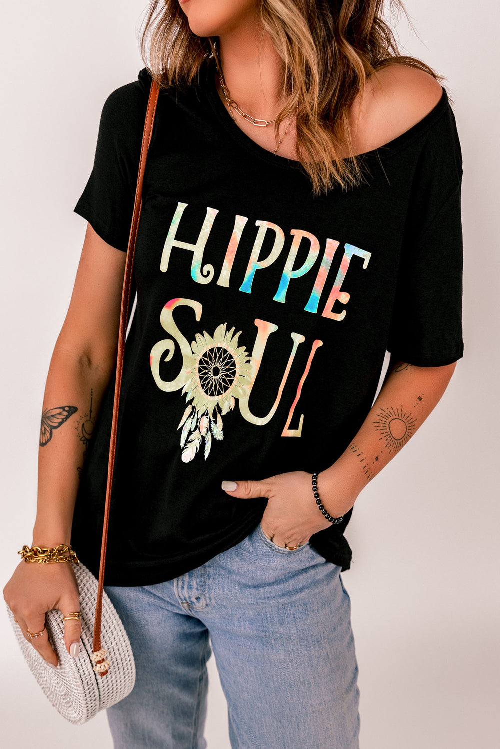 LADIES—T-Shirt—HIPPIE SOUL Graphic Tee