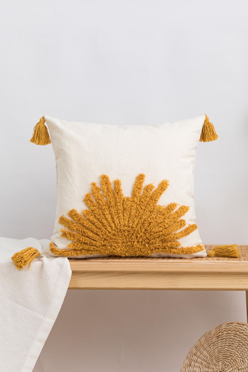 Beautiful Throw Pillow Case, Sun Graphic Tassel Decorative