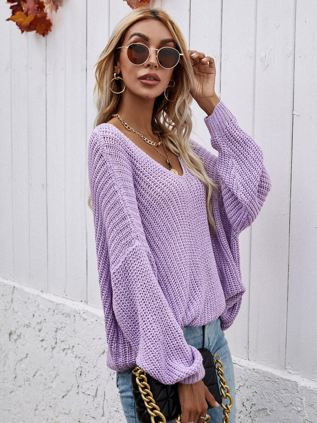 LADIES--Rib-Knit Drop Shoulder V-Neck Pullover Sweater