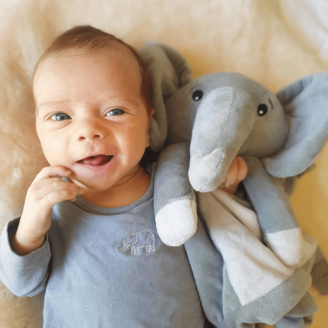 TOY--KIDS--Ellie the Elephant--with the built-in sound machine--CUDDLES AND SLEEP!!