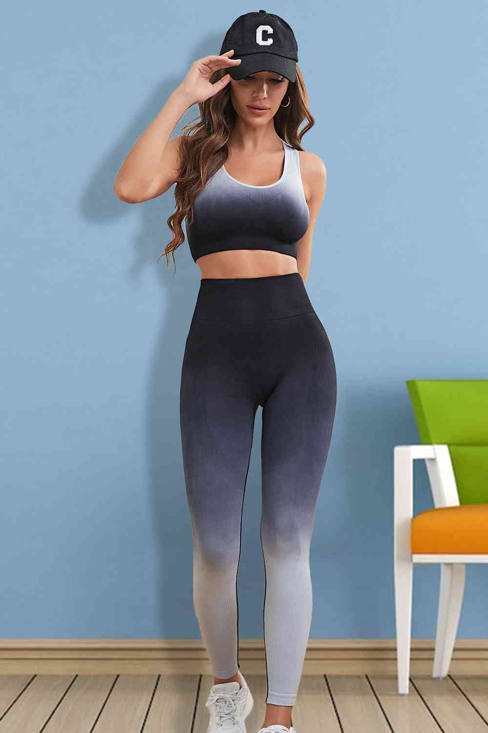 Ladies - Workout Set - Gradient Sports Tank and Leggings Set